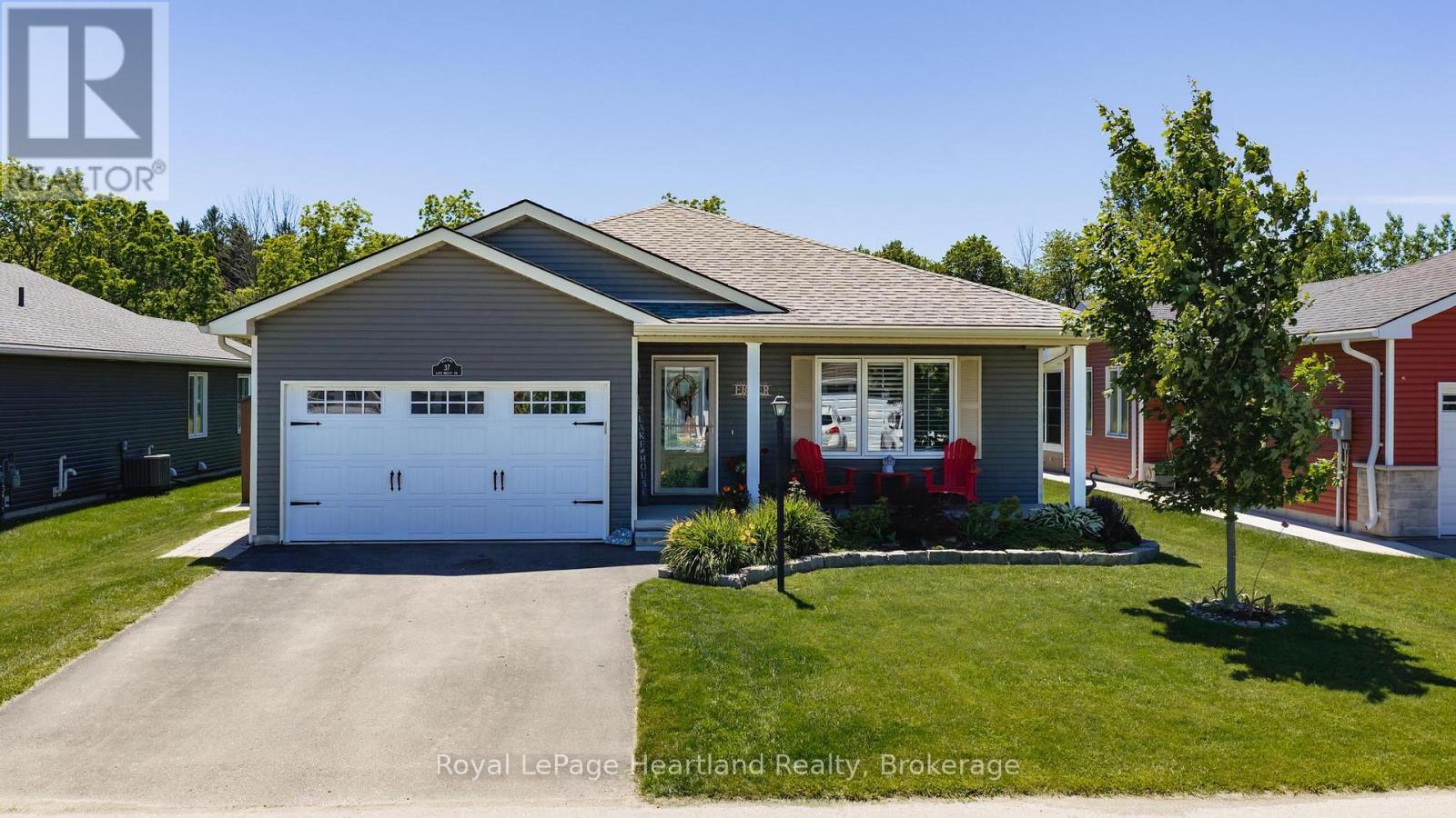 37 LAKE BREEZE DRIVE