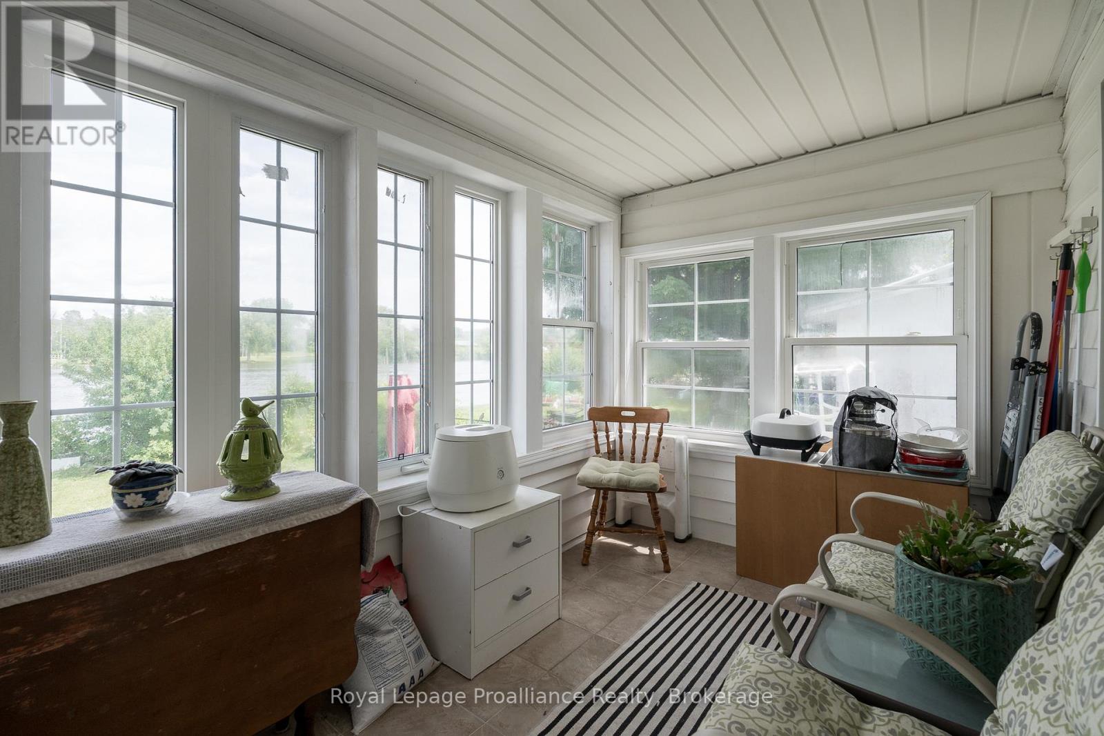 13 South Trent Street Property Photo 23