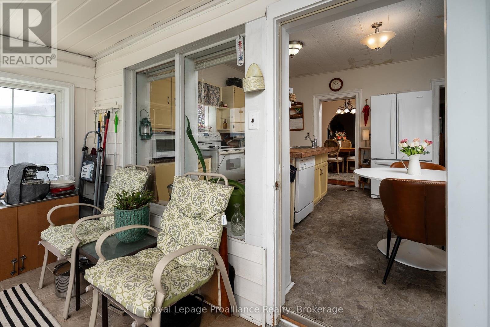 13 South Trent Street Property Photo 24