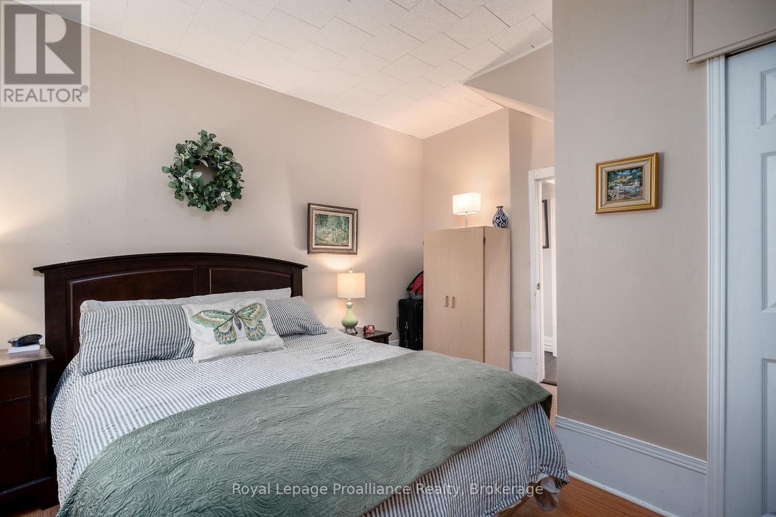 13 South Trent Street Property Photo 28