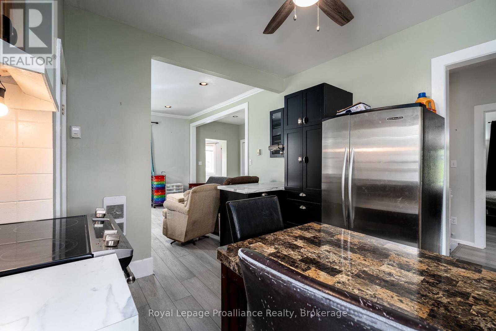 13 South Trent Street Property Photo 36
