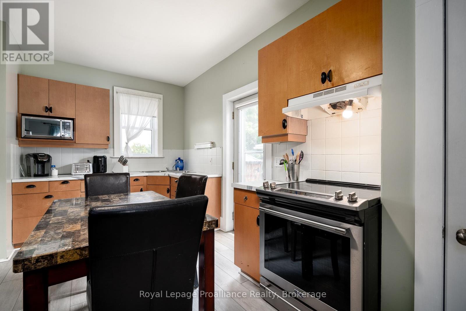 13 South Trent Street Property Photo 37