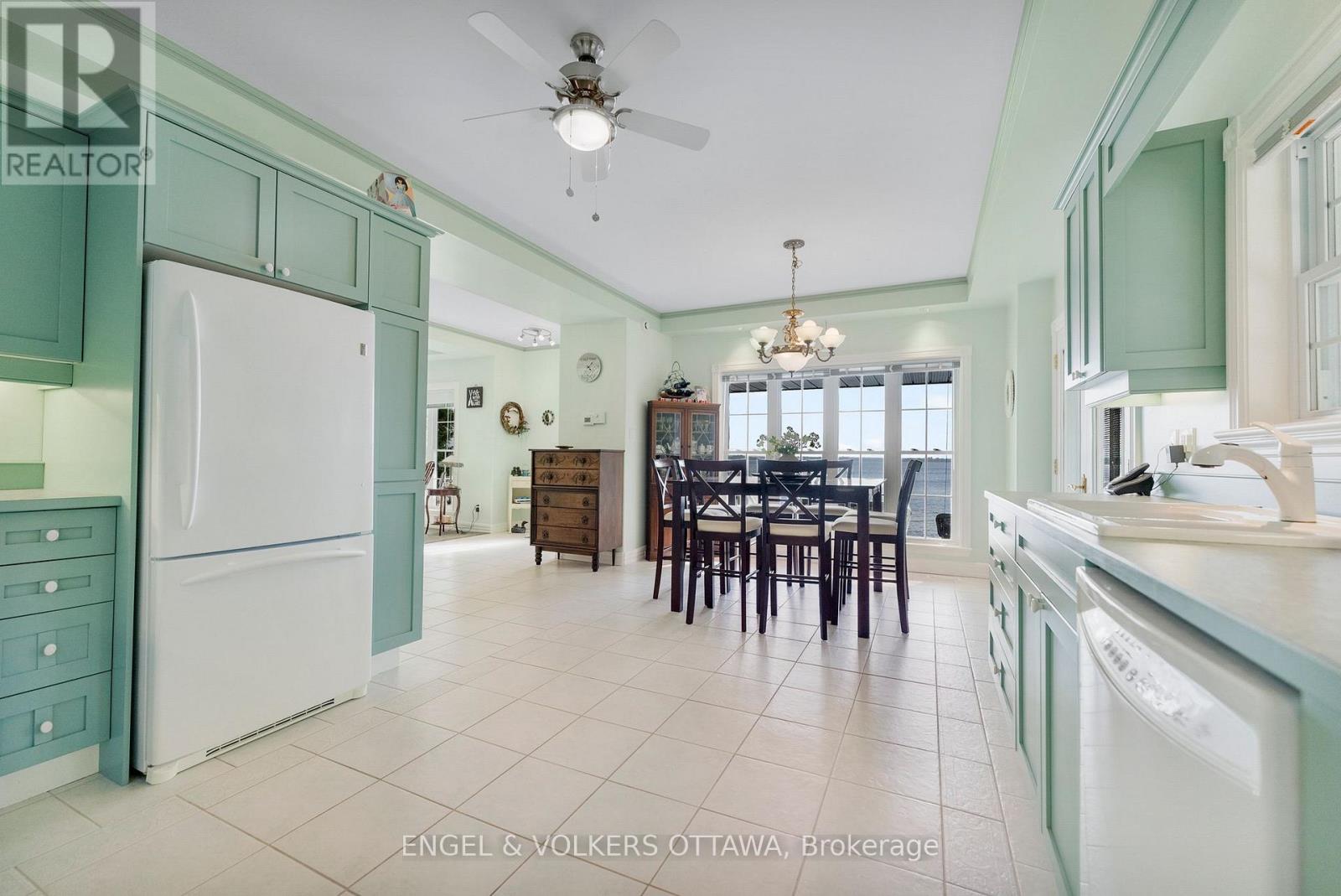 541 Morglan Lane Property Photo 7