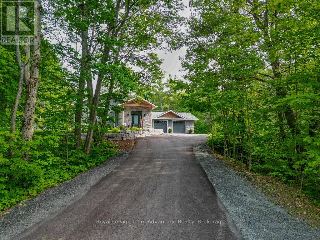 17 Hunter Drive Property Photo 1