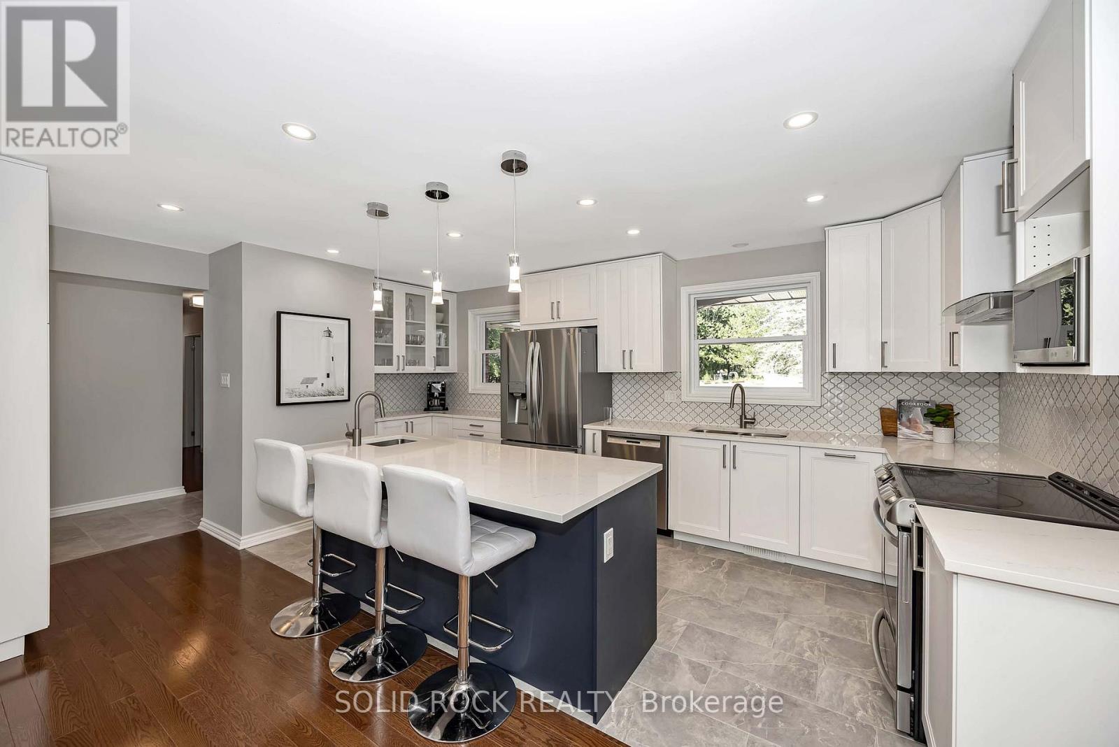 3710 River Road Property Photo 14