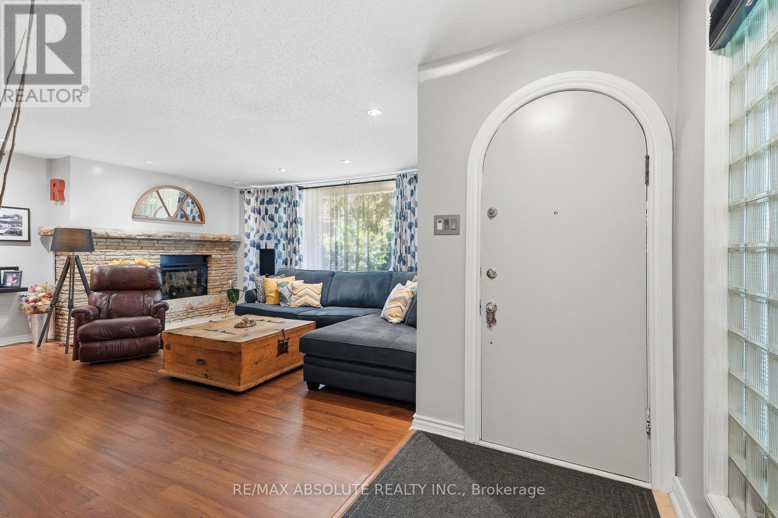 829 Montreal Road Property Photo 6