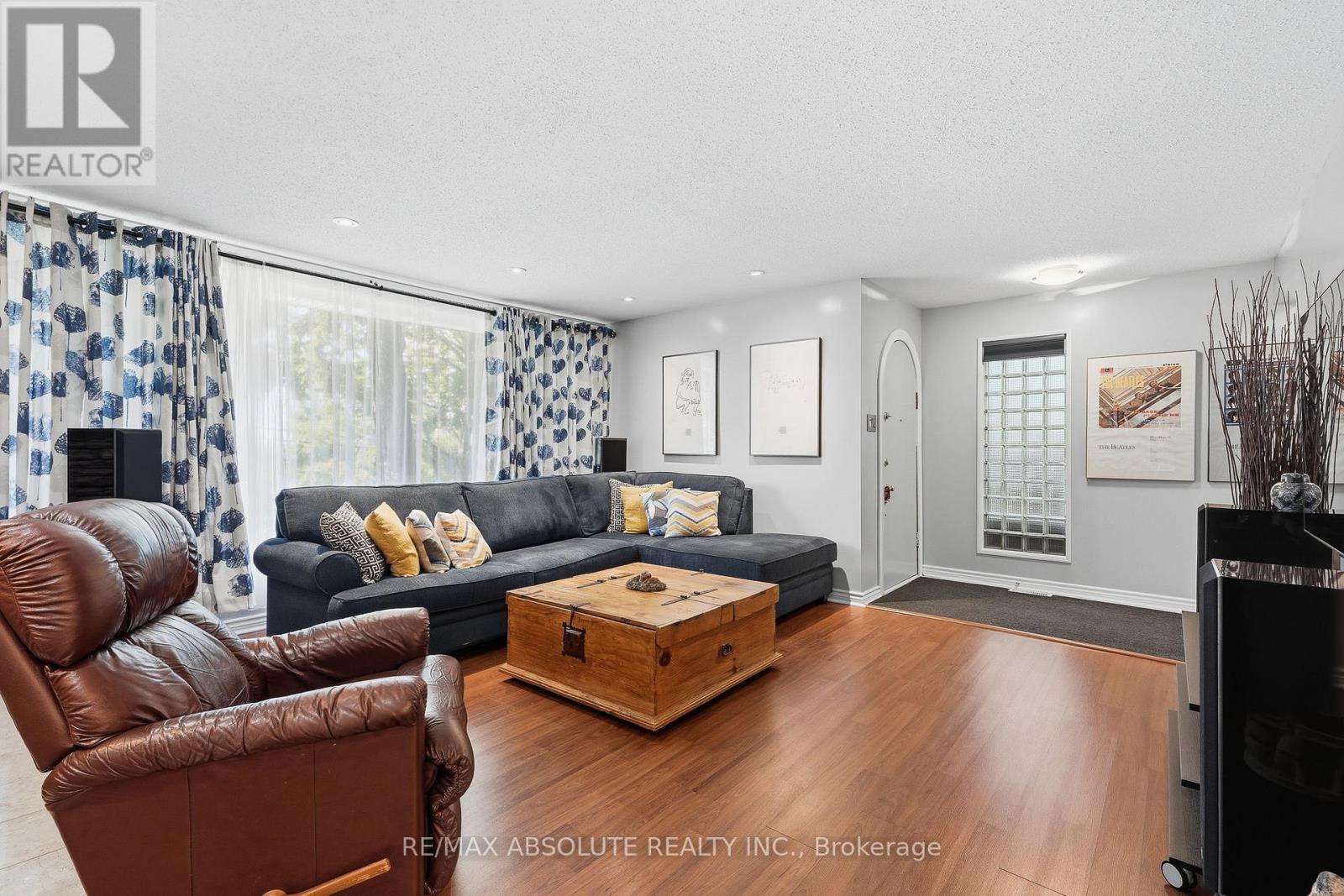 829 Montreal Road Property Photo 7