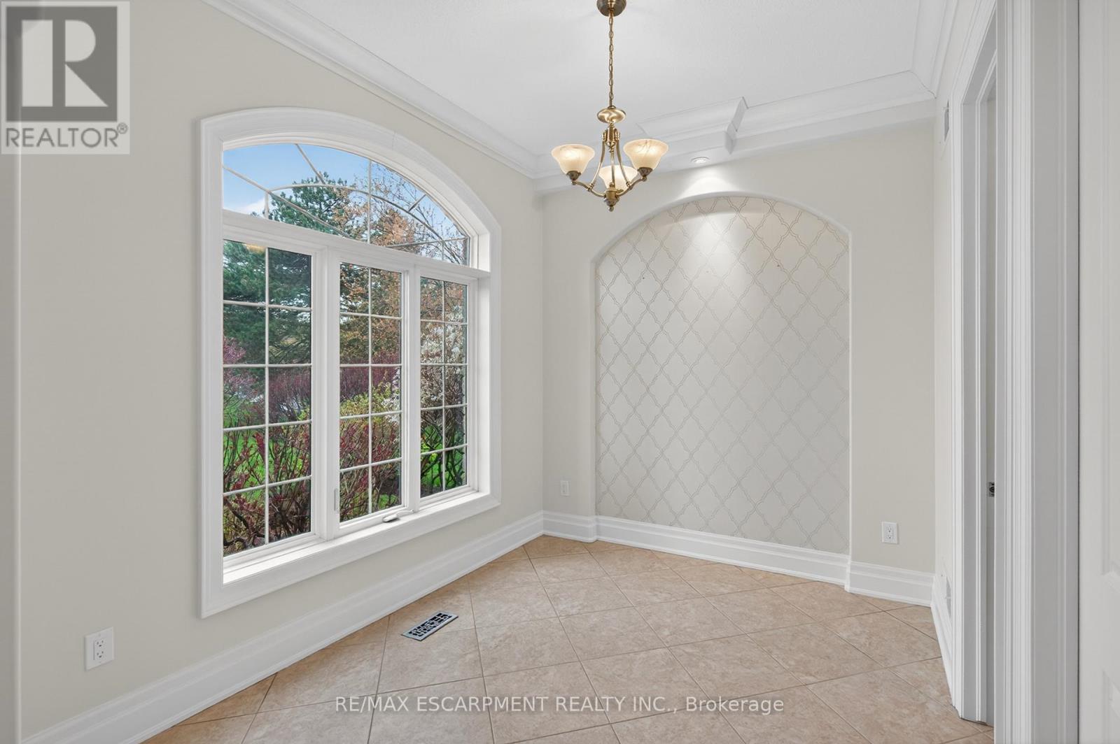 803 Ridge Road Property Photo 9