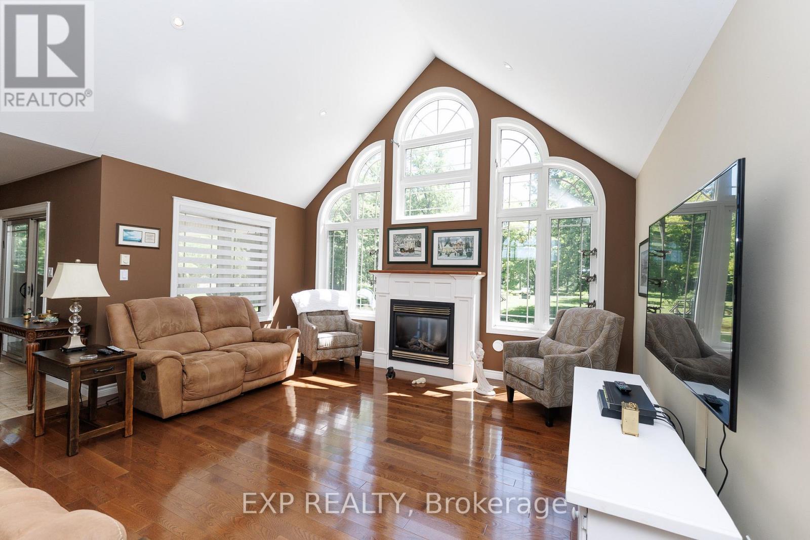 50849 O'reilly's Road S Property Photo 12