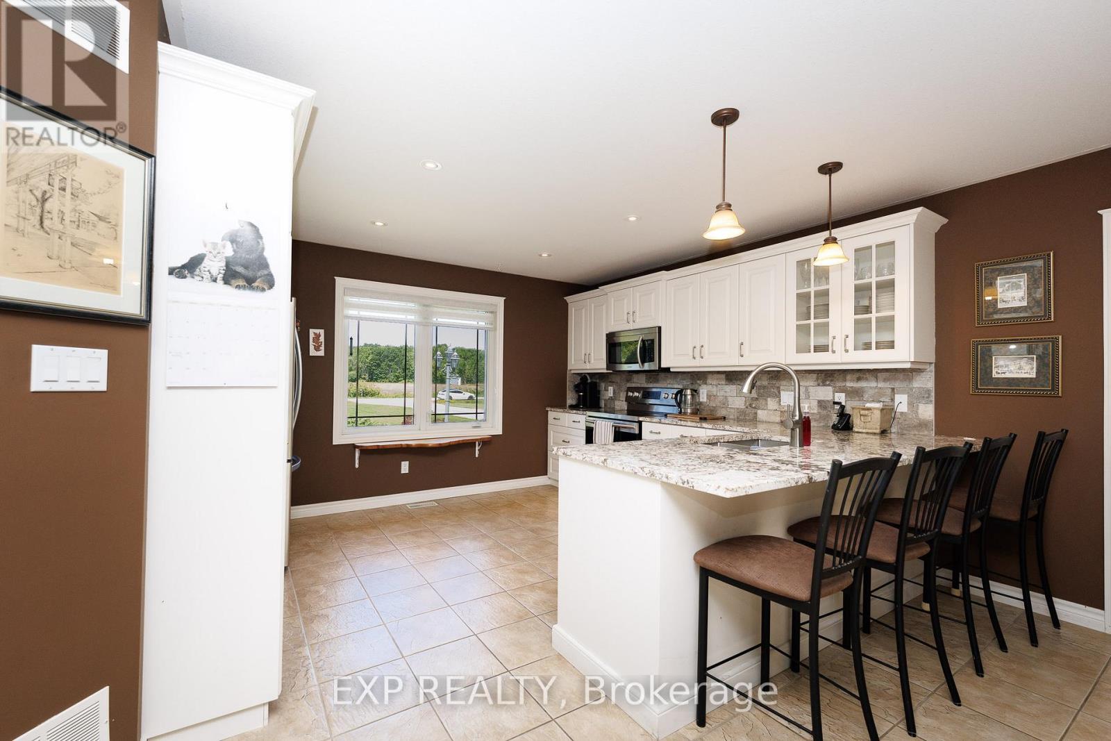 50849 O'reilly's Road S Property Photo 17