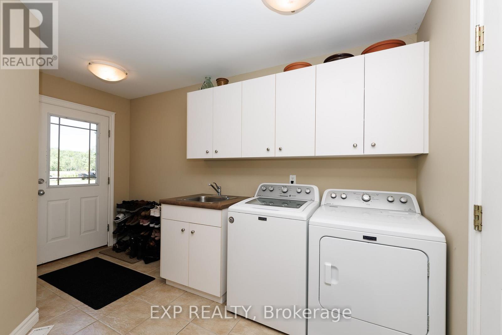 50849 O'reilly's Road S Property Photo 19