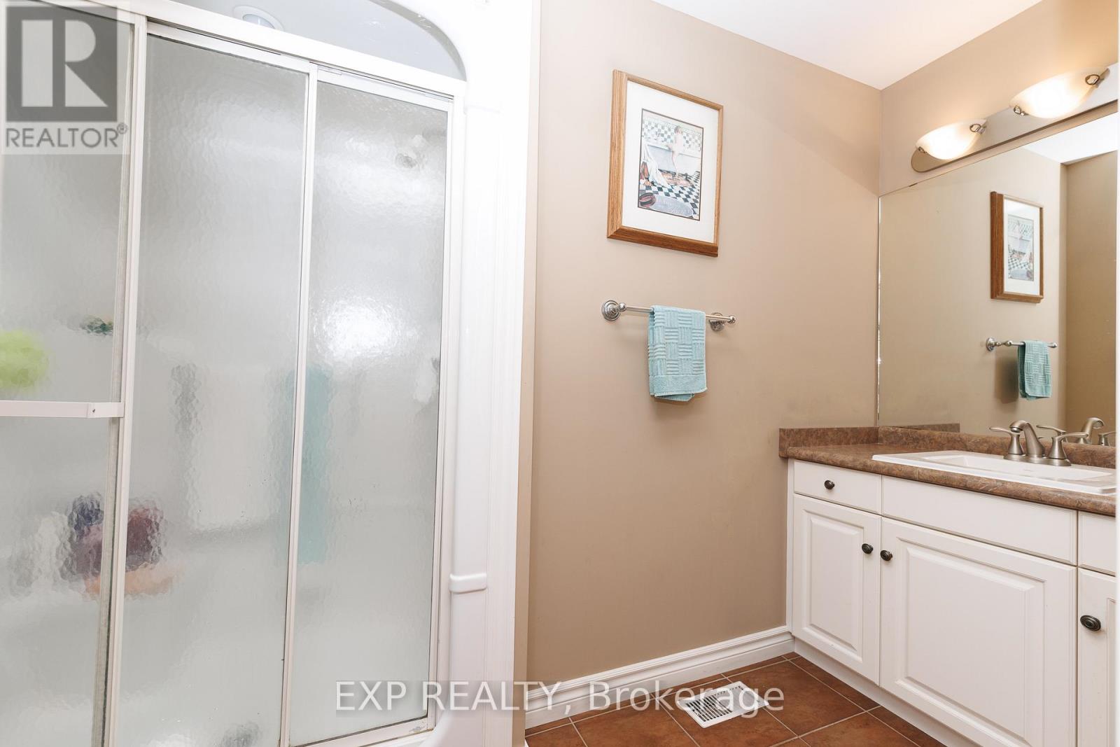 50849 O'reilly's Road S Property Photo 22