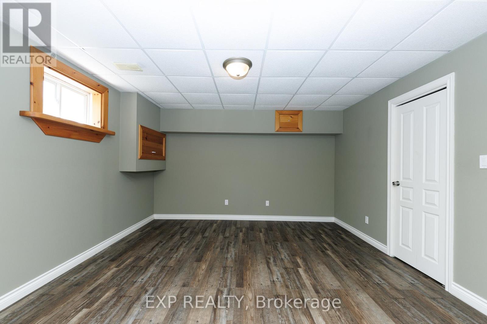 50849 O'reilly's Road S Property Photo 27