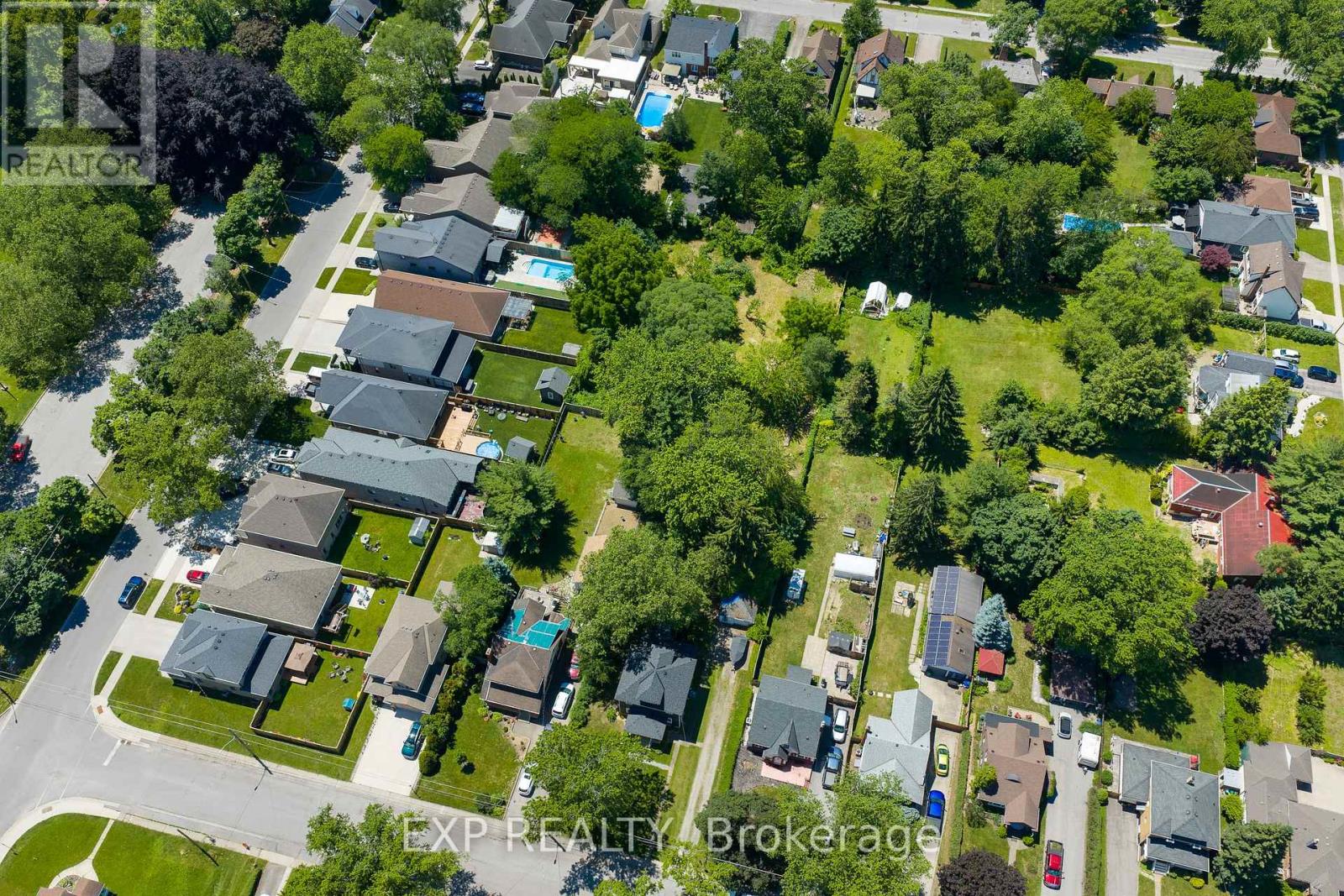 6111 Carlton Avenue Property Photo 2