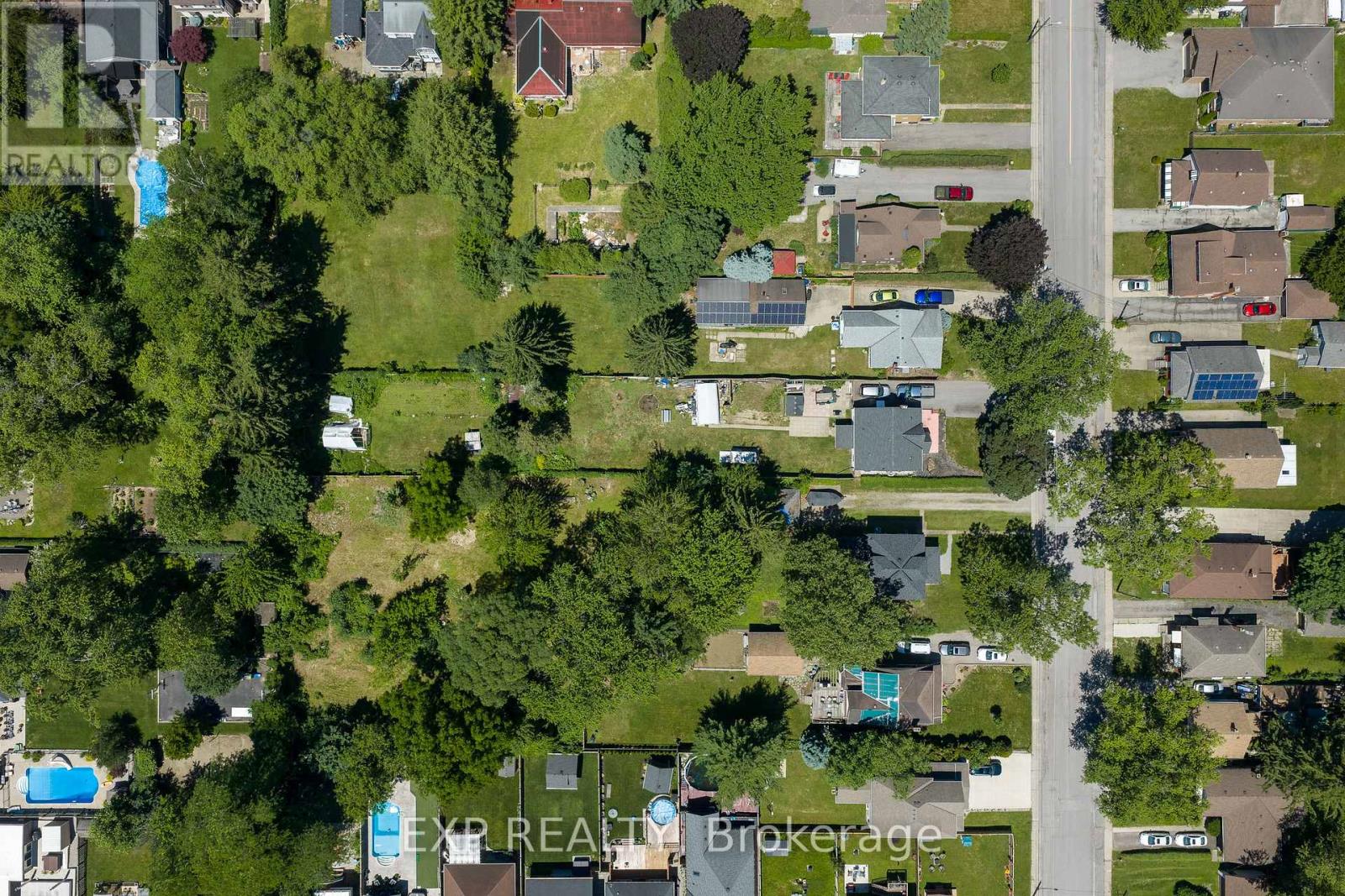 6111 Carlton Avenue Property Photo 3