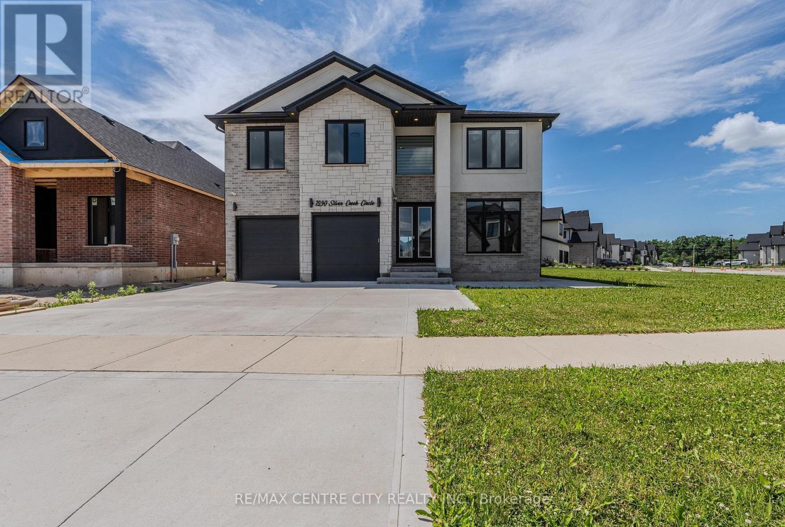 7290 SILVER CREEK CIRCLE Property Photo 1