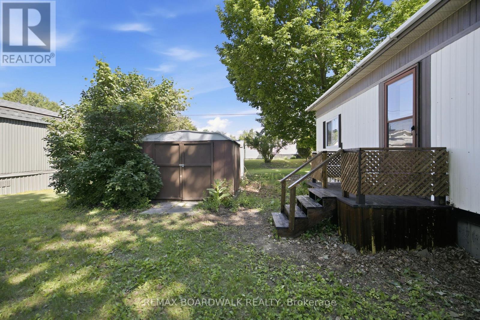 516 Maplegrove Road Property Photo 19