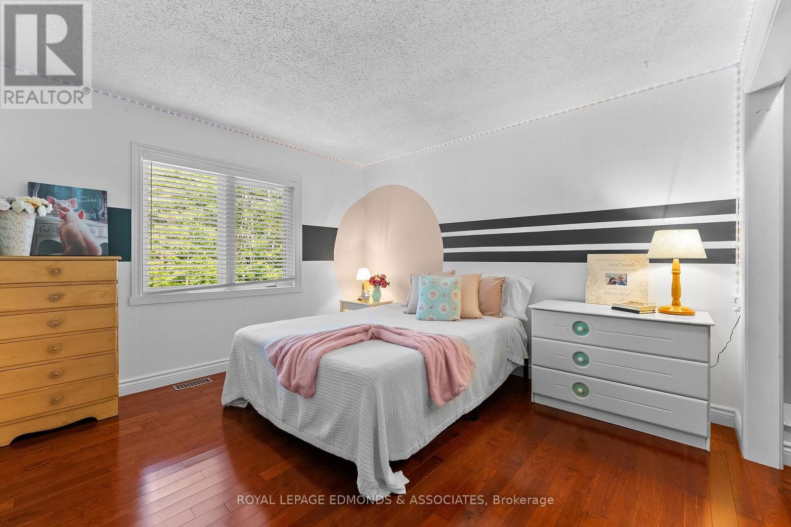 37 Selley Street Property Photo 28