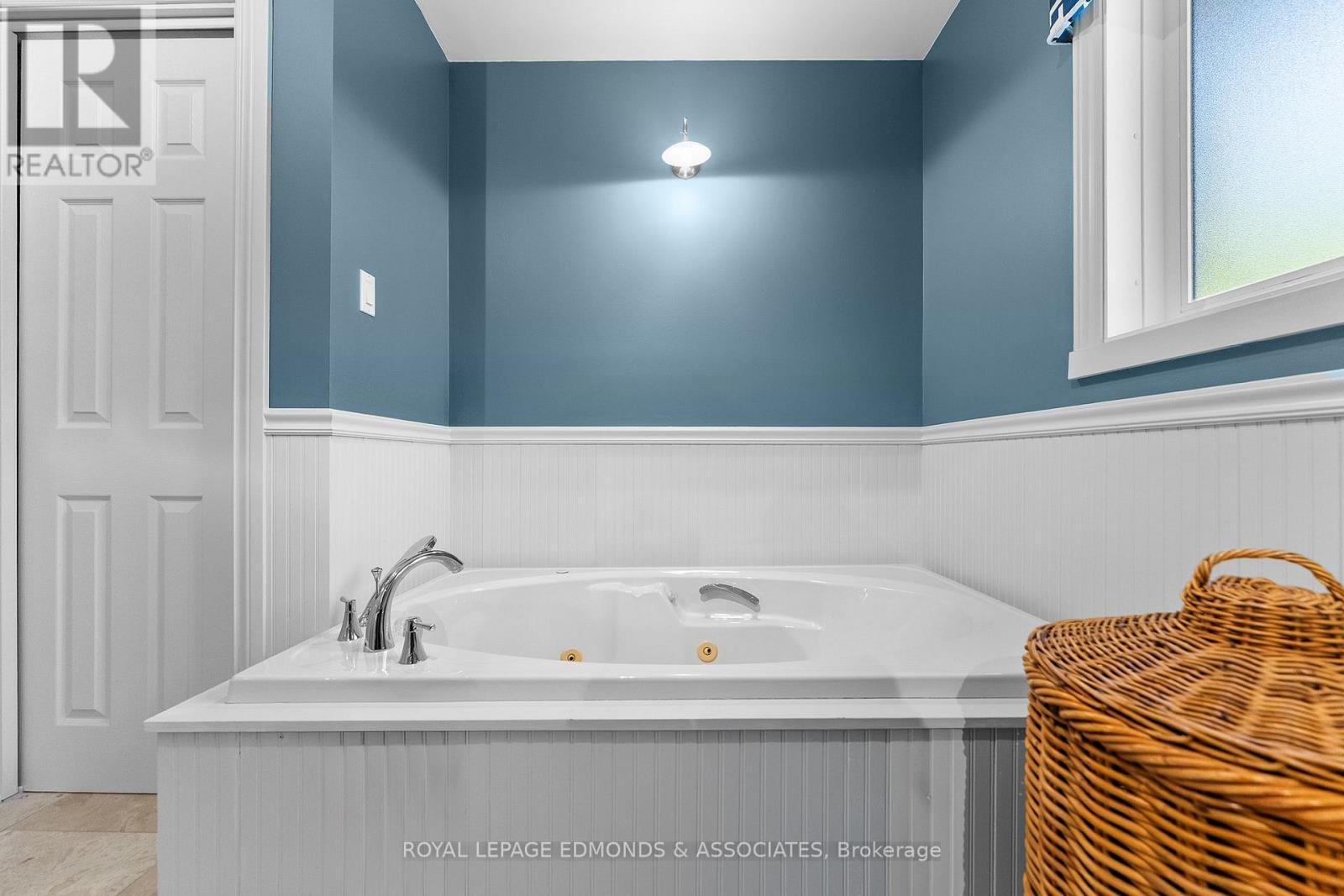37 Selley Street Property Photo 33
