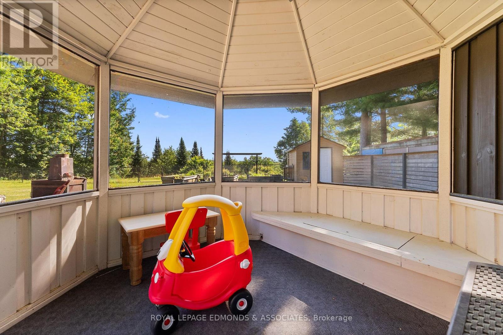 37 Selley Street Property Photo 39