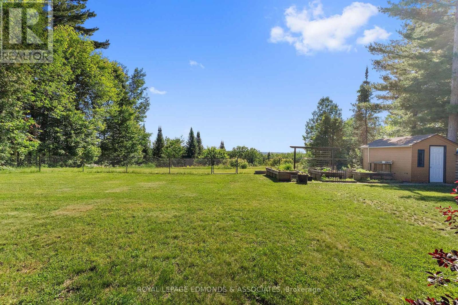 37 Selley Street Property Photo 42