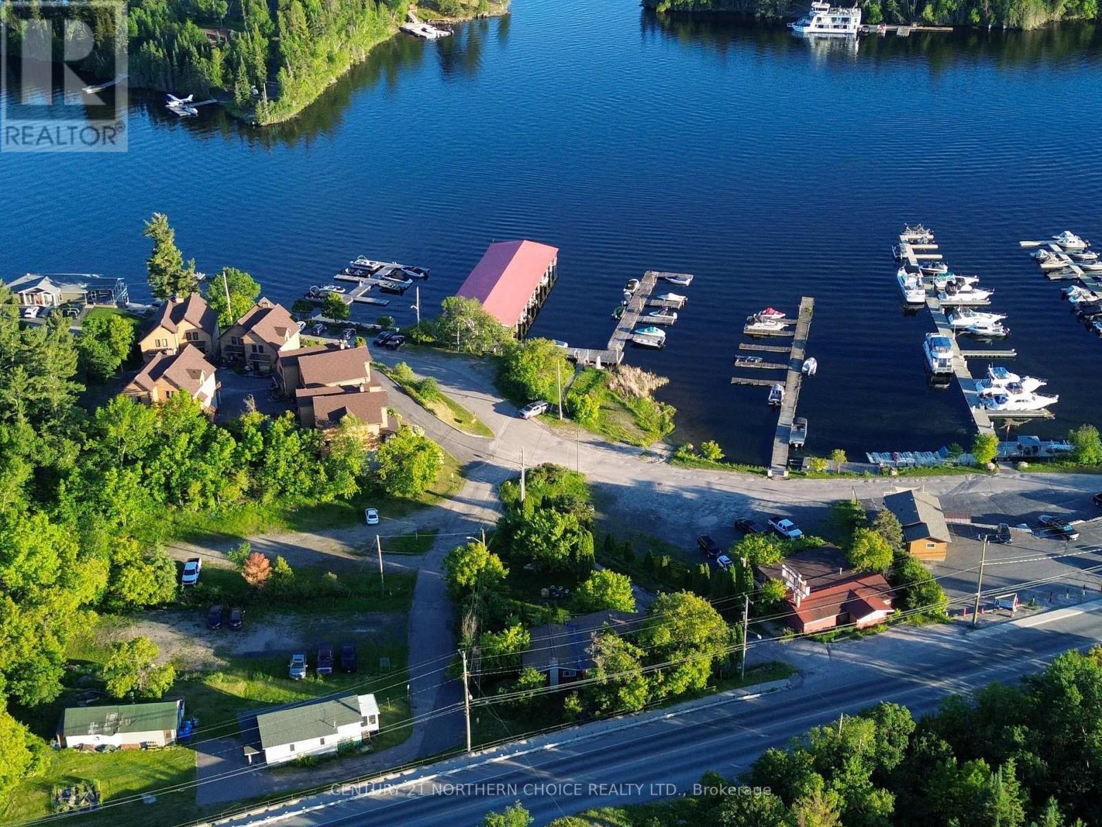 543 Lakeview Dr Property Photo 28