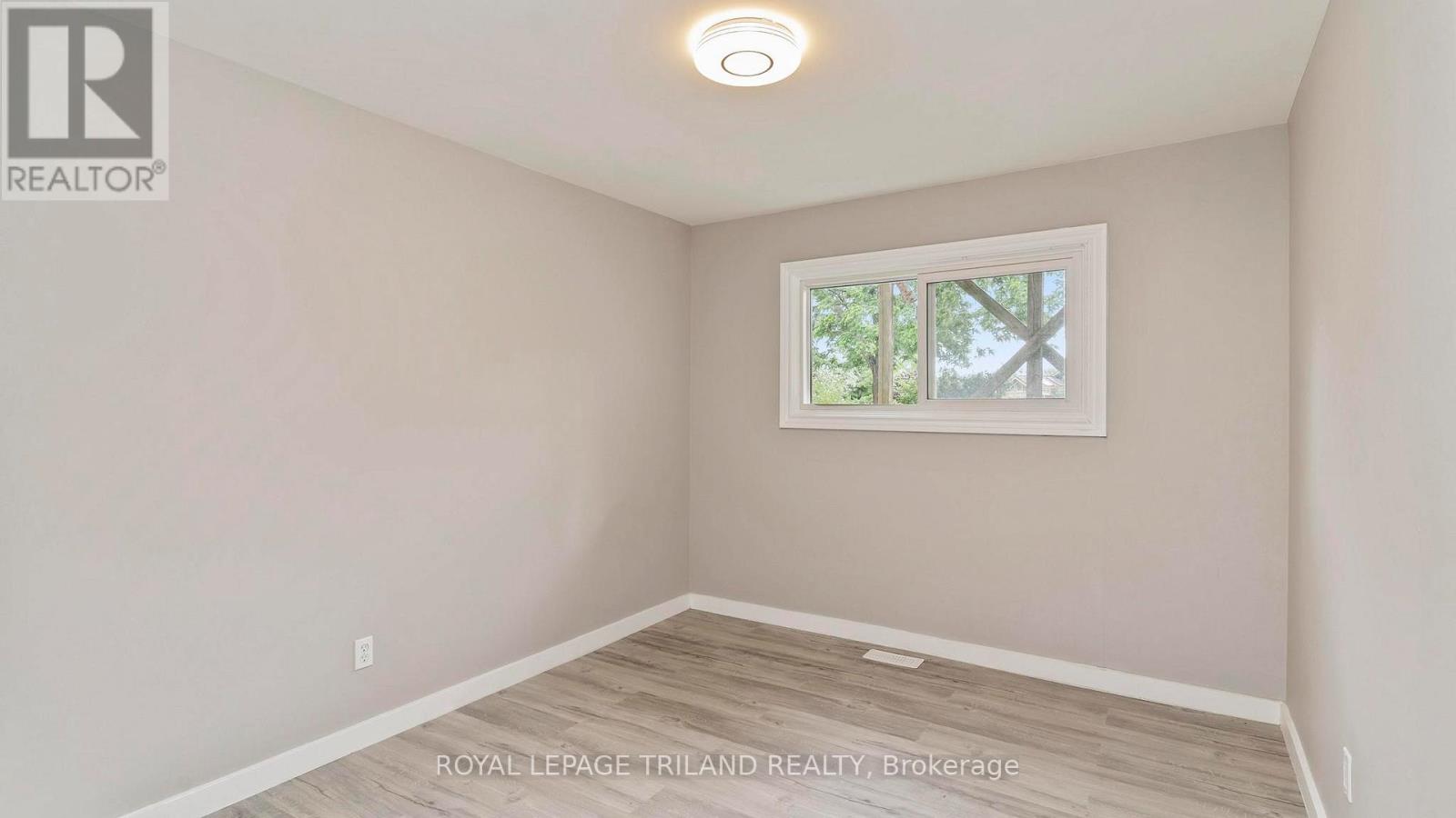 50 Fairview Avenue Property Photo 32