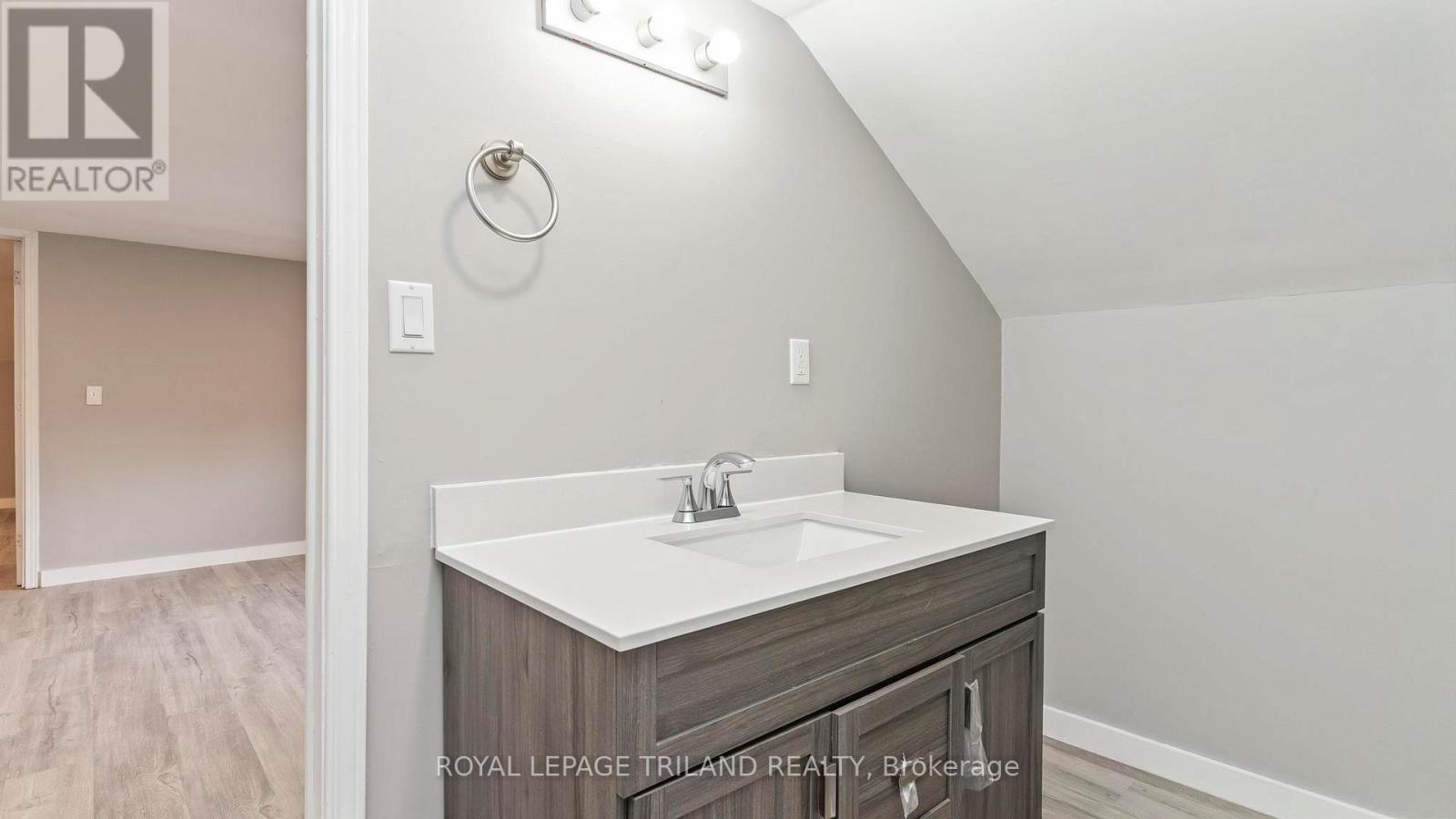50 Fairview Avenue Property Photo 48