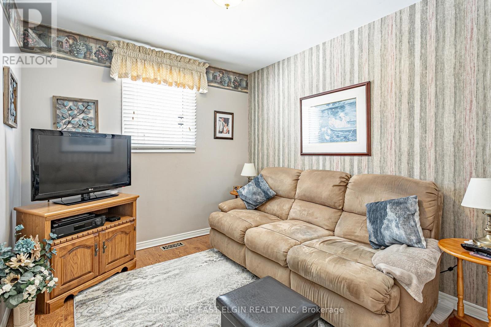 51248 Clinton Street Property Photo 10