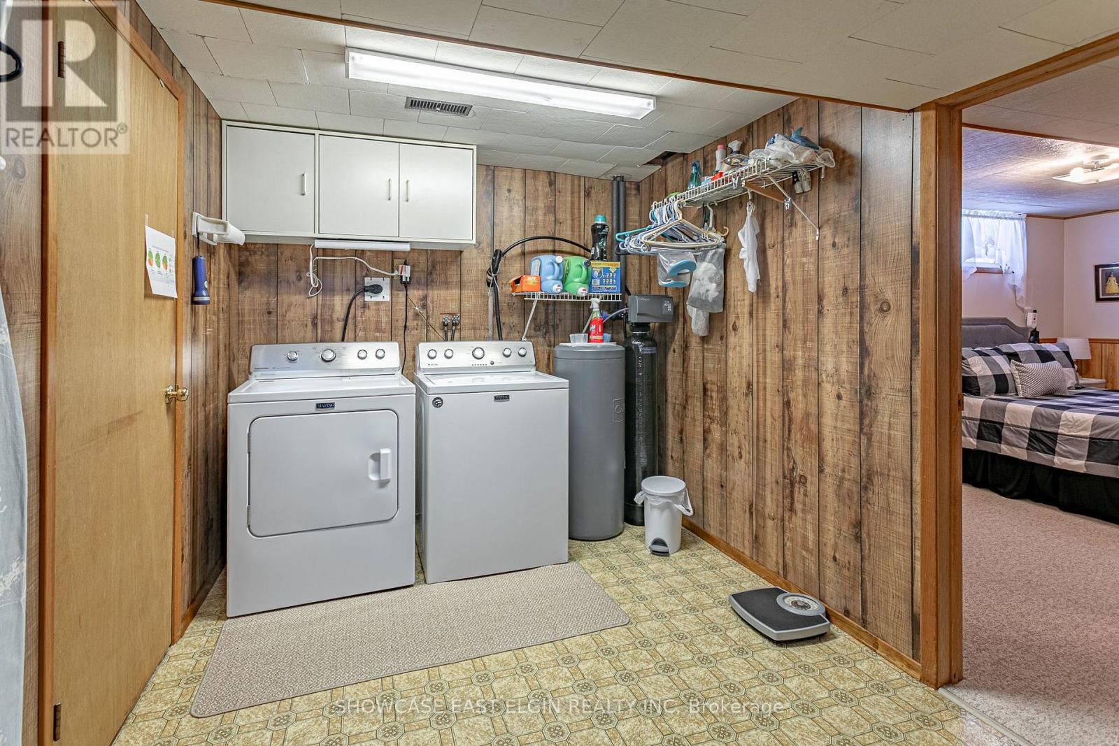 51248 Clinton Street Property Photo 15