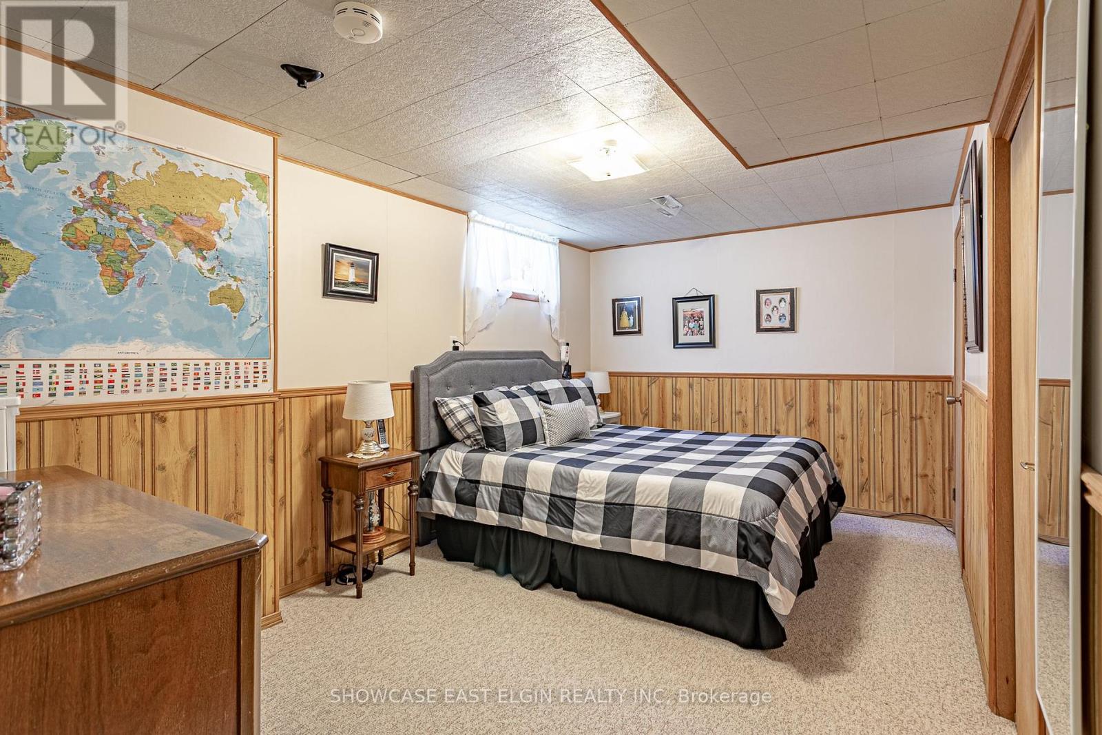 51248 Clinton Street Property Photo 16