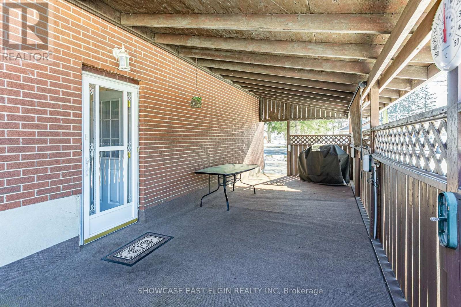 51248 Clinton Street Property Photo 17
