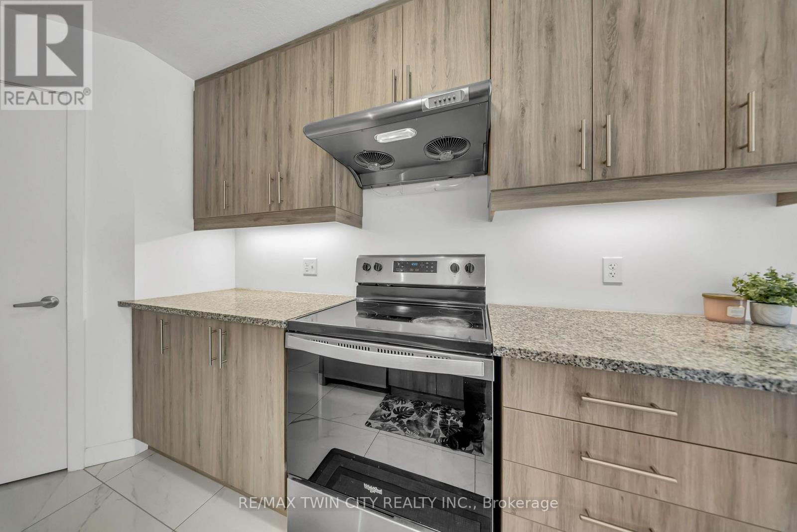 13 Pony Way Property Photo 13