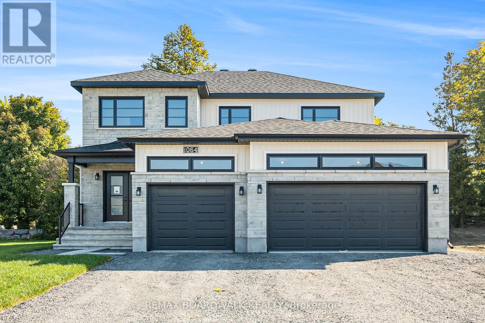 1064 CHABLIS CRESCENT Property Photo 1