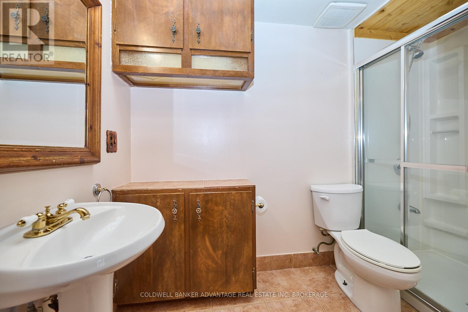 144 Geneva Street Property Photo 8