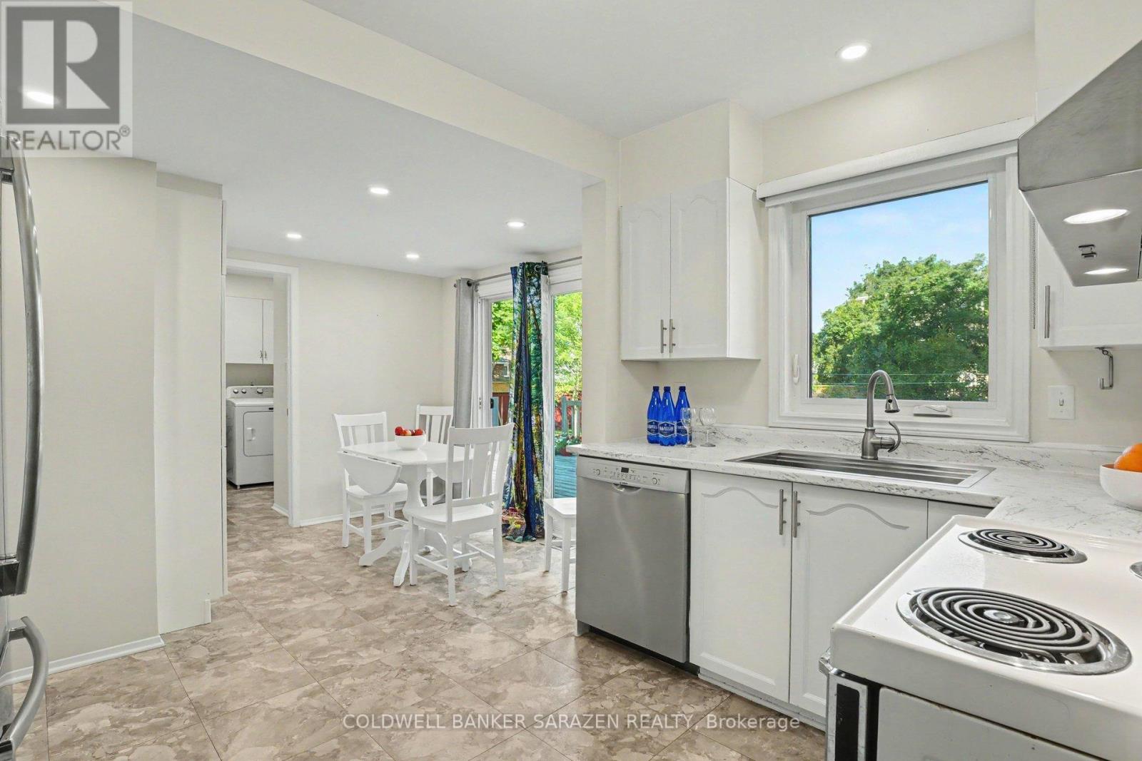 17 Smolkin Street Property Photo 11