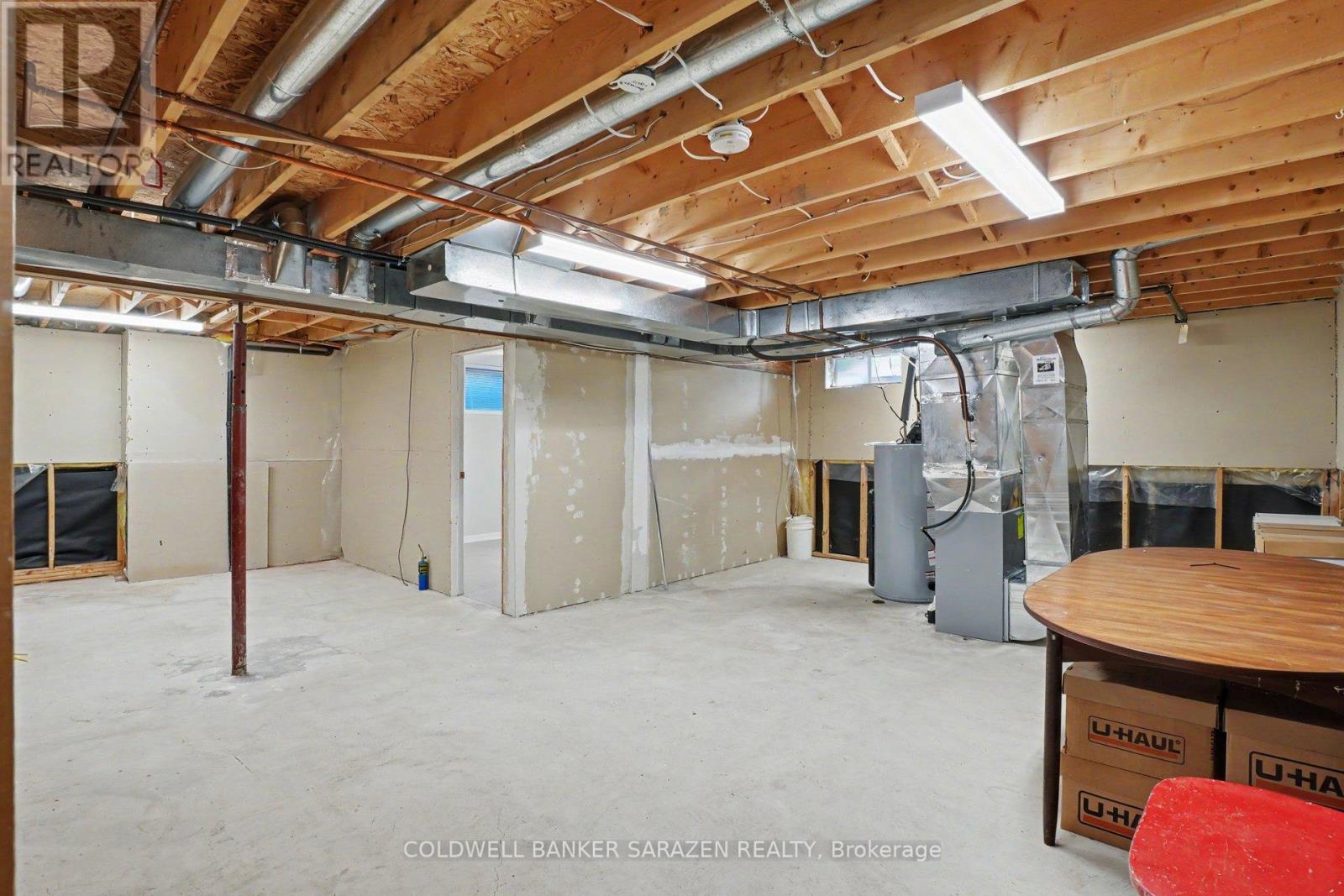 17 Smolkin Street Property Photo 27