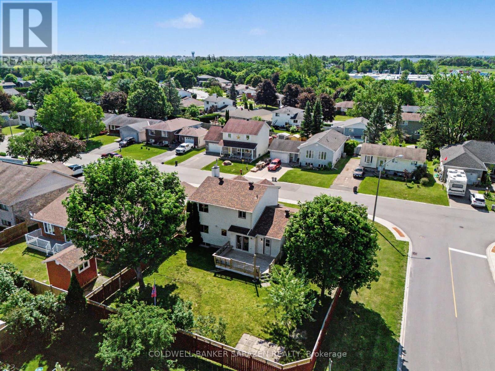 17 Smolkin Street Property Photo 33