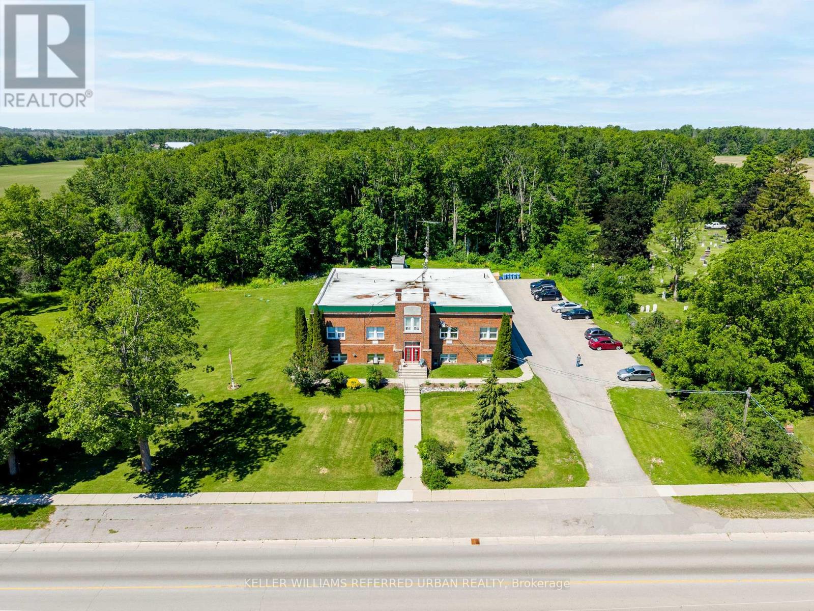 479 Eldon Road Property Photo 4