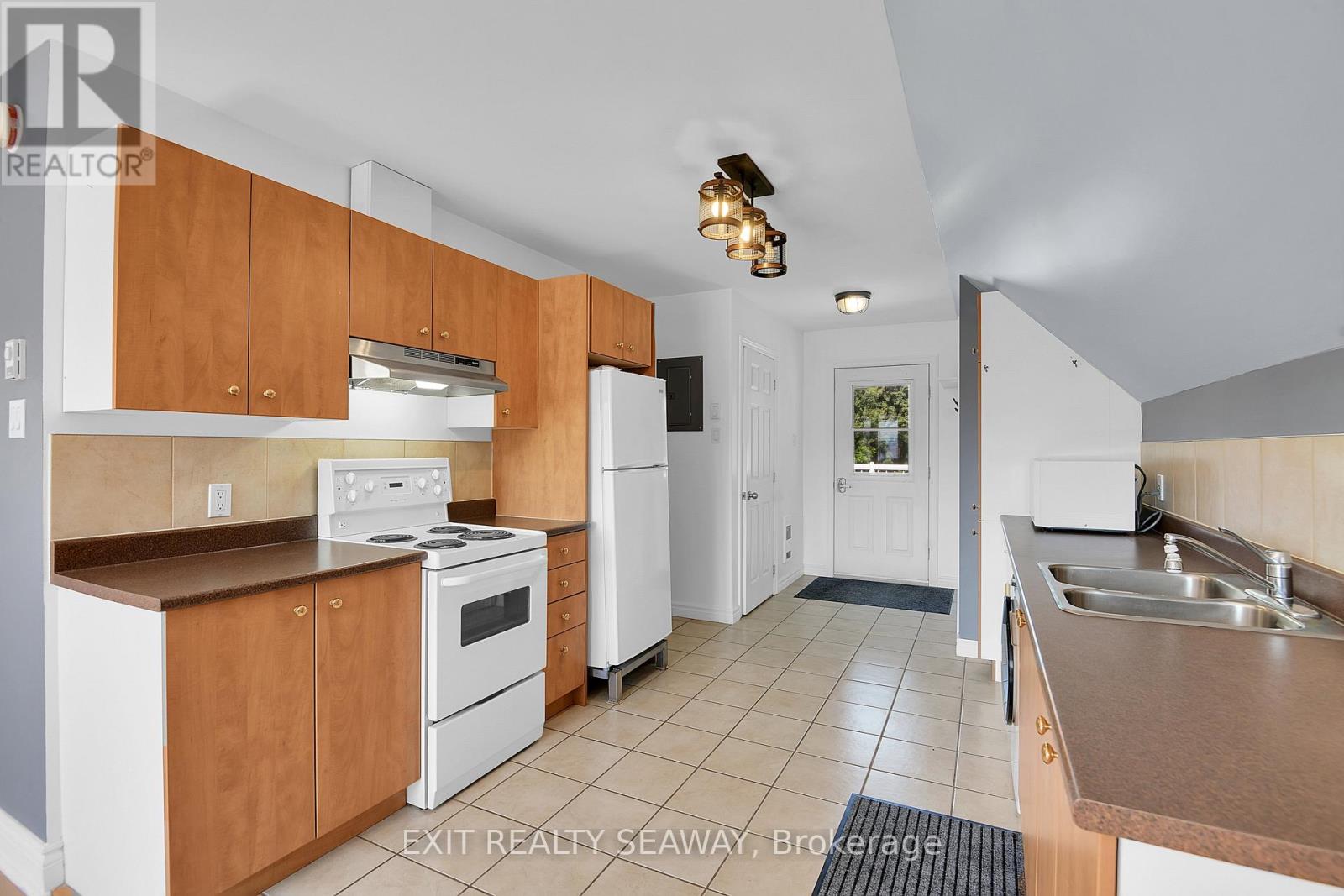 20199 County Rd 2 Road Property Photo 24