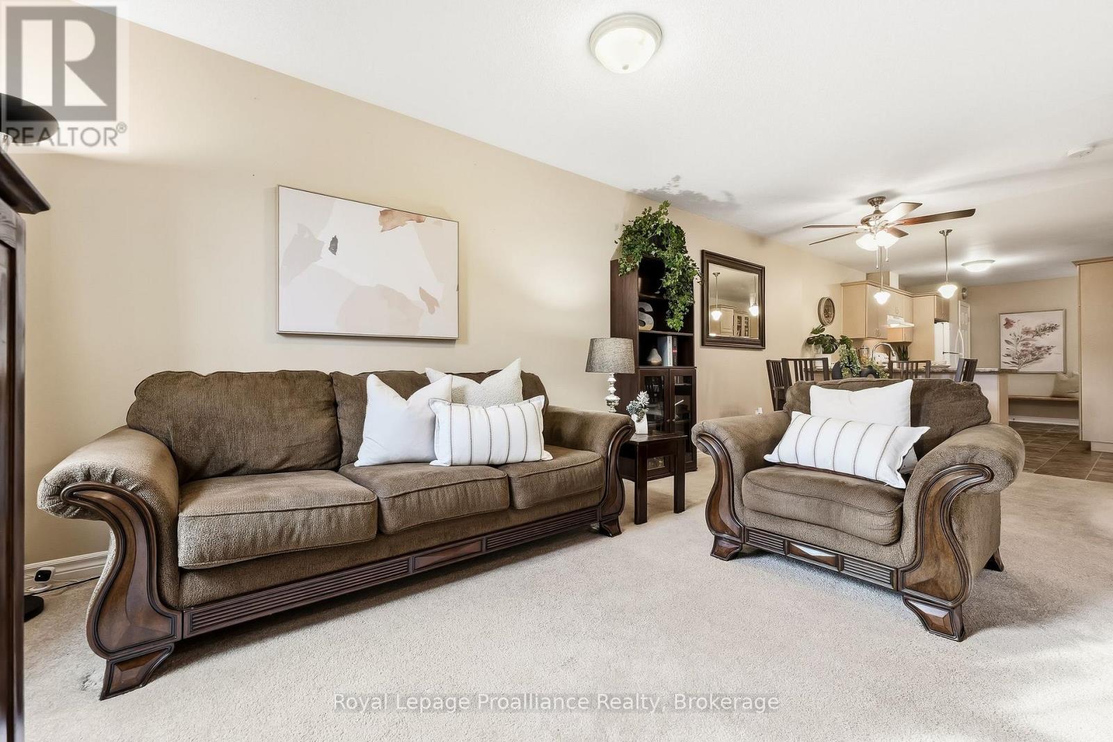 23 Empire Boulevard Property Photo 9