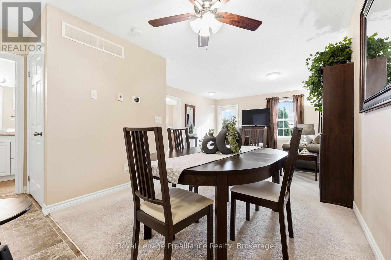 23 Empire Boulevard Property Photo 15