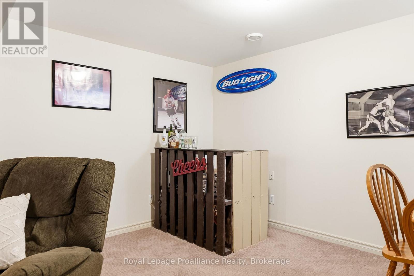23 Empire Boulevard Property Photo 37