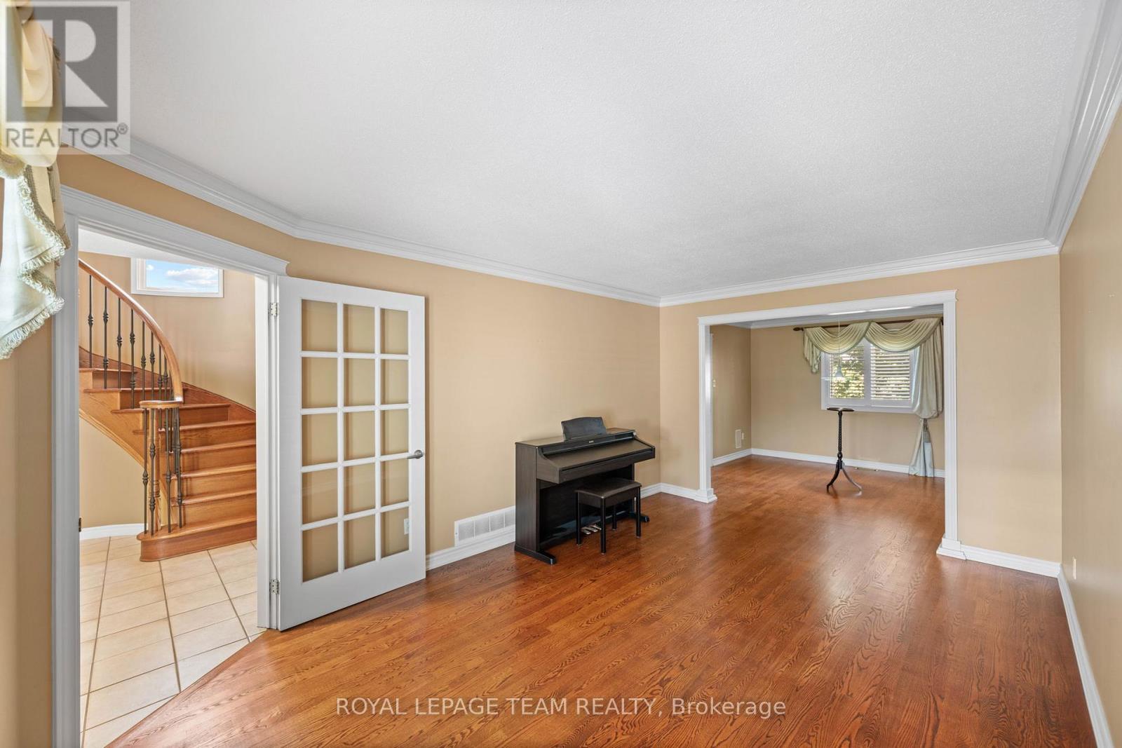 6526 Tooney Drive Property Photo 8