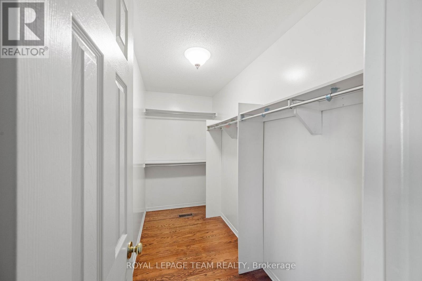 6526 Tooney Drive Property Photo 33