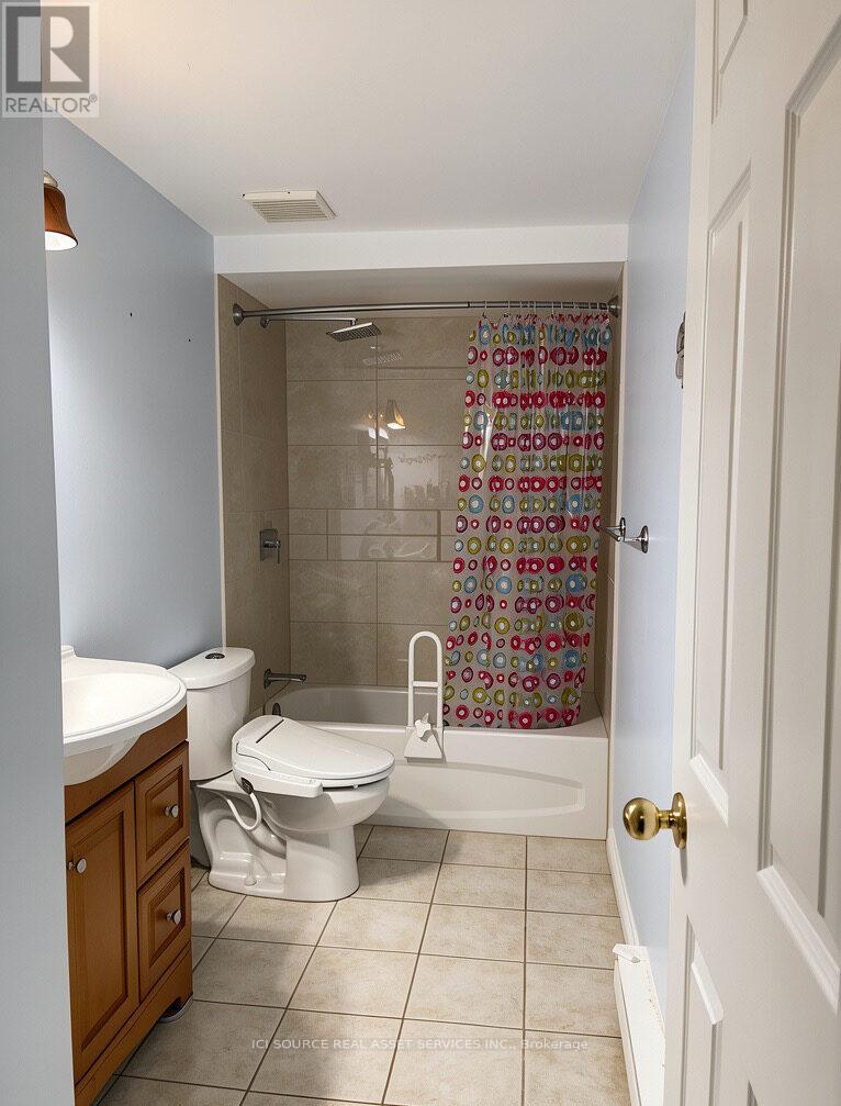 12c Sonnet Crescent Property Photo 10