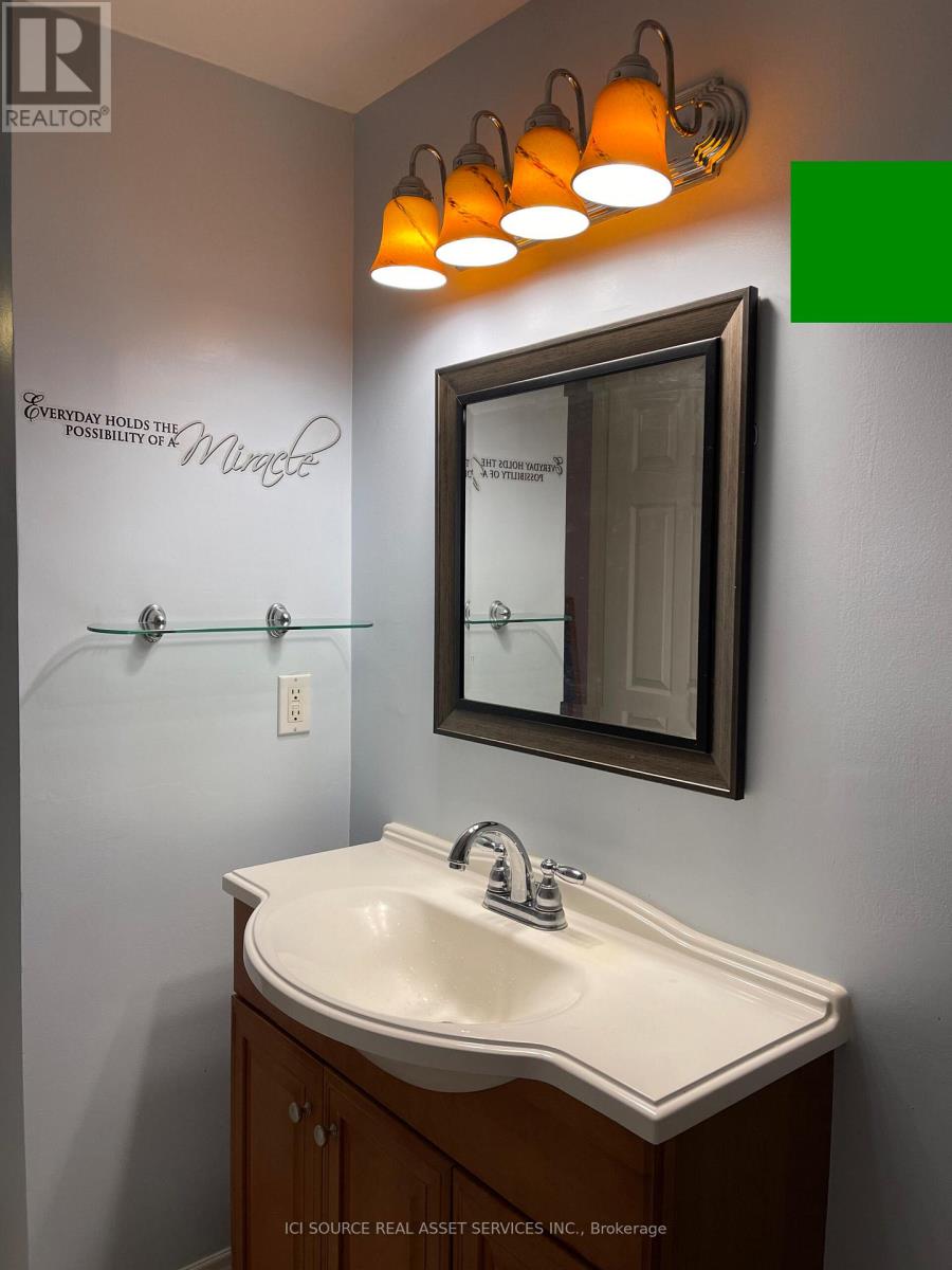12c Sonnet Crescent Property Photo 11