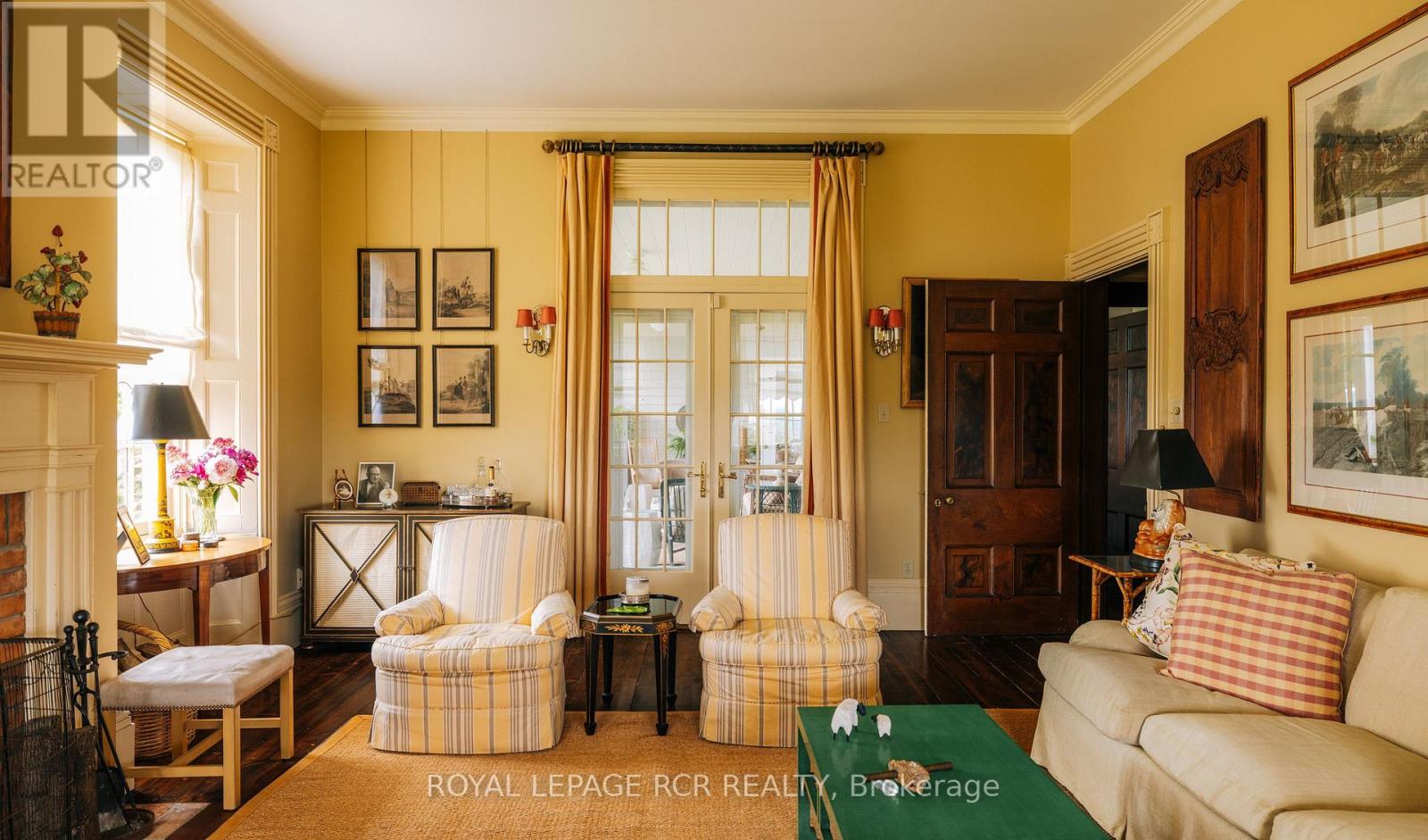 838496 4th Line E Property Photo 10