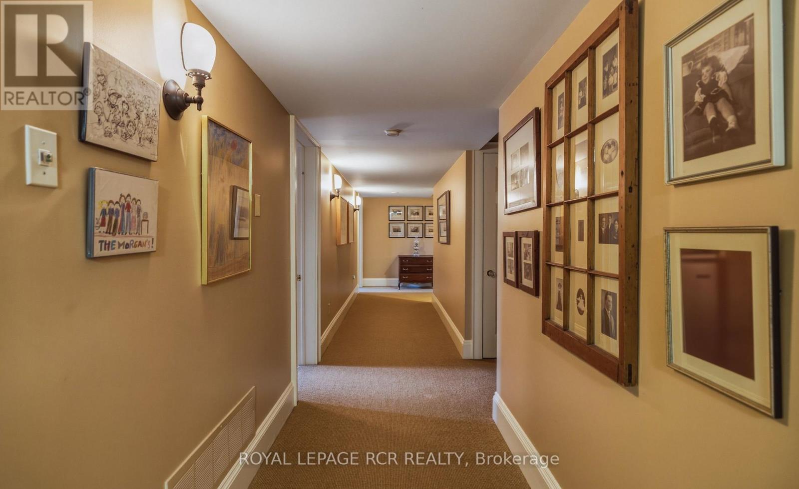 838496 4th Line E Property Photo 31