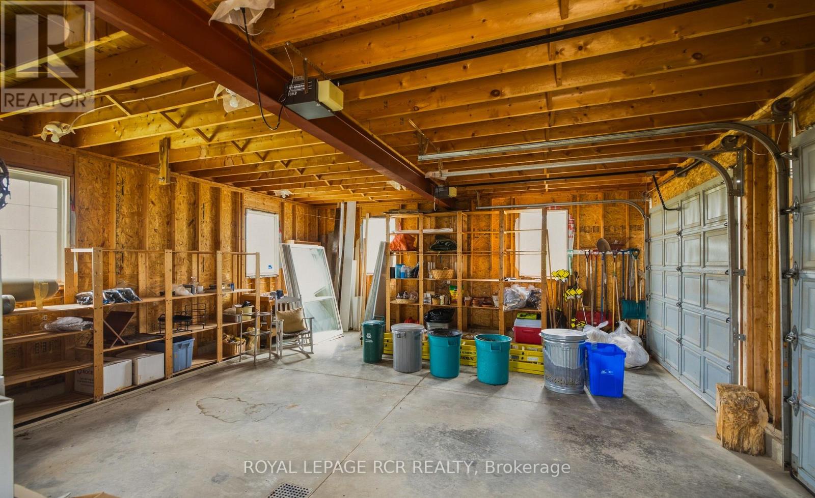 838496 4th Line E Property Photo 39